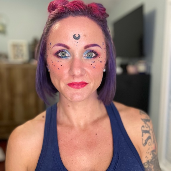 Meet your Posher, Bree - Picture 6 of 6